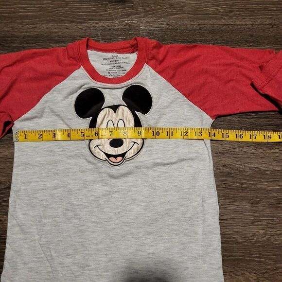 Youth Baseball Tee Mickey Mouse Red and Grey Size Small - Picture 4 of 5